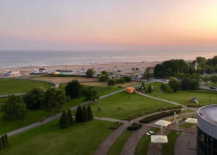 Spacious With Wifi And Parking Apartman *